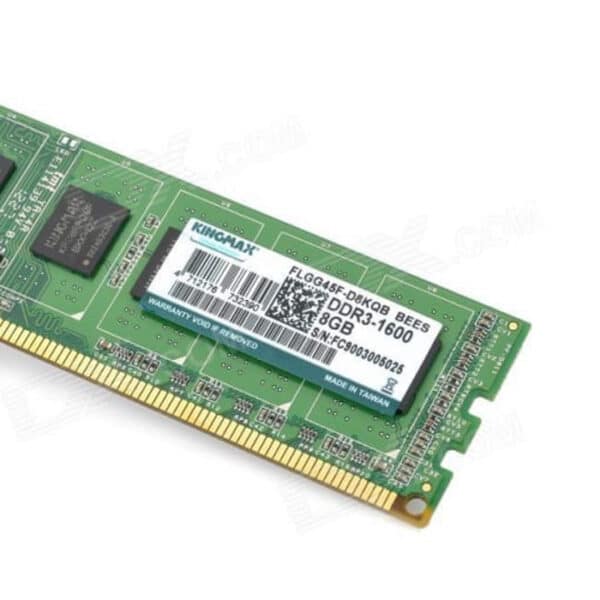 ذاكرة كينغ ماكس DDR3 سعة 8 جيجابايت – بتردد 1600 ميجاهرتز، معيار PC3، جهد 1.35 فولت، نوع Long DIMM مخصصة لأجهزة الكمبيوتر المكتبية